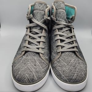 Vans Hadley Lightweight Grey Chevron Pattern Canvas Hi-Top Women's Size 8.5
